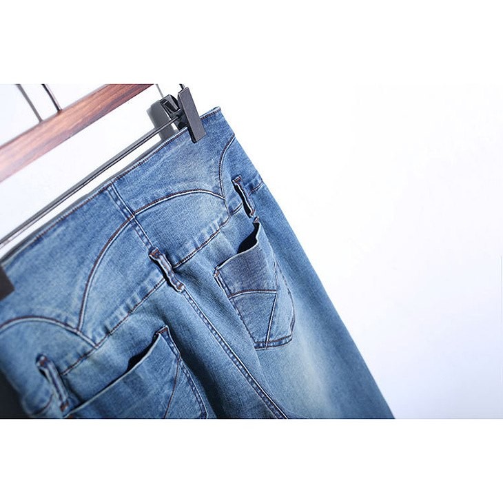 レディース　ボトムス　デニムパンツ　ジーンズ　ストレート　ワイドパンツ　ハイウエスト　無地　大きいサイズ　美脚　脚長　大人カジュアル　シンプル　デイリー　お出かけ　デート　ブルー　送料無料