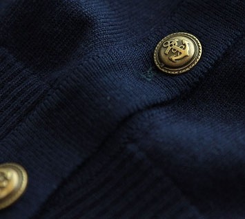 レディース　カーディガン　長袖　ラウンドネック　ソリッドカラー　シンプル　おしゃれ　すっきり　エレガント　カジュアル　お出かけ　デート　デイリー　普段着　全１２色　送料無料