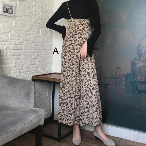 レディース　ボトムス　オールインワン　サロペット　ワイドパンツ　ガウチョパンツ　花柄　カジュアル　フェミニン　キュート　可愛い　おしゃれ　セクシー　普段着　ブラック　ベージュ　送料無料