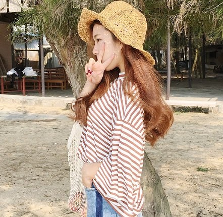 レディース　トップス　Tシャツ　ボーダー　ストライプ　カットソー　ラッパ袖　ラウンドネック　5分袖　綿　コットン　シンプル　ゆったり　カジュアル　大人可愛い　フェミニン　おしゃれ　デート　お出かけ　普段着　送料無料