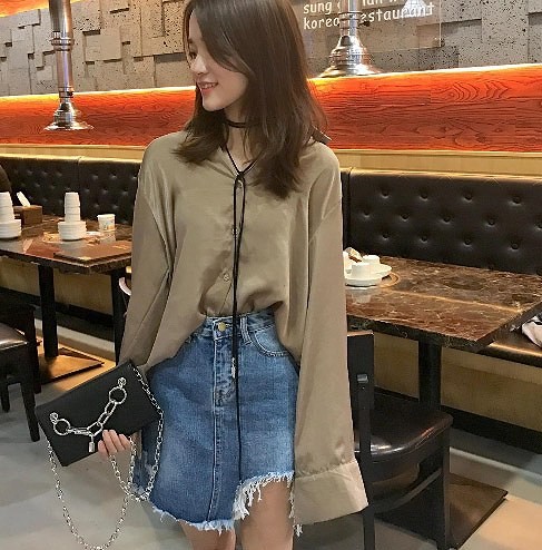 レディース　スカート　デニム　膝上　アシンメトリー　フレイドヘム　切りっぱなし　カットオフ　カジュアル　フェミニン　キュート　可愛い　おしゃれ　セクシー　送料無料