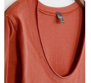 レディース　Ｔシャツ　長袖　ラウンドネック　すっきり　シンプル　おしゃれ　エレガント　カジュアル　お出かけ　デート　デイリー　普段着　全５色　送料無料a