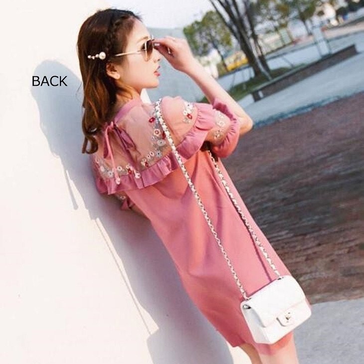 レディース　花柄　刺繍　透け感　ワンピース　フレア　セミショート丈　ミニ丈　トップス　ボトムス　人気　春物　夏物　女性　大人　カジュアル　上品　可愛い　おしゃれ　フェミニン　ファッション　ピンク　オフホワイト　ブラック　S　M　サイズ　送料無料