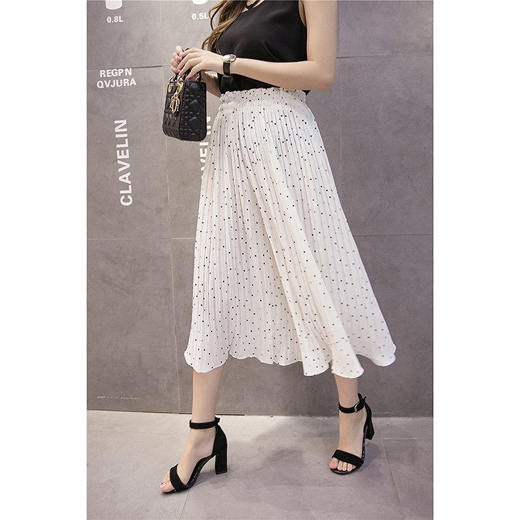 レディース　シフォン　ワイドレッグパンツ　ハイウエスト　プリーツ　クロップド　半端丈　ボトムス　人気　春物　夏物　女性　大人　カジュアル　フェミニン　セクシー　エレガント　おしゃれ　お出かけ　ファッション　ブラック　ホワイト　M　L　XL　サイズ　送料無料