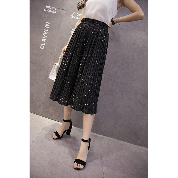 レディース　シフォン　ワイドレッグパンツ　ハイウエスト　プリーツ　クロップド　半端丈　ボトムス　人気　春物　夏物　女性　大人　カジュアル　フェミニン　セクシー　エレガント　おしゃれ　お出かけ　ファッション　ブラック　ホワイト　M　L　XL　サイズ　送料無料