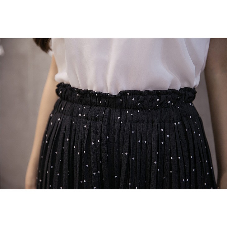 レディース　シフォン　ワイドレッグパンツ　ハイウエスト　プリーツ　クロップド　半端丈　ボトムス　人気　春物　夏物　女性　大人　カジュアル　フェミニン　セクシー　エレガント　おしゃれ　お出かけ　ファッション　ブラック　ホワイト　M　L　XL　サイズ　送料無料