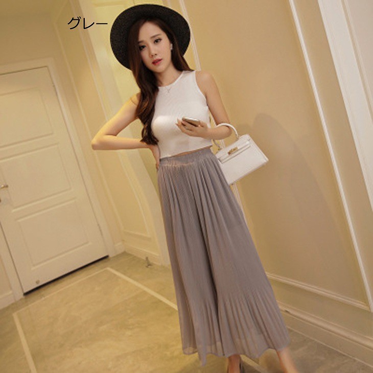 レディース　シフォン　ワイドレッグパンツ　ハイウエスト　プリーツ　クロップド　半端丈　ボトムス　春物　夏物　女性　大人　フェミニン　エレガント　おしゃれ　ファッション　グレー　レッド　ブラック　ピンク　ホワイト　フリーサイズ　ワンサイズ　送料無料