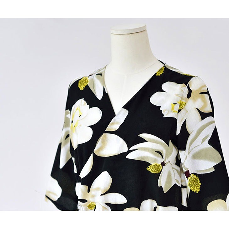 レディース　大きいサイズ　シフォン　Vネック　オールインワン　サロペット　ショートパンツ　トップス　ボトムス　人気　春物　夏物　女性　大人　カジュアル　フェミニン　おしゃれ　ファッション　ブラック　XL　XXL　XXXL　XXXXL　XXXXXL　サイズ　送料無料