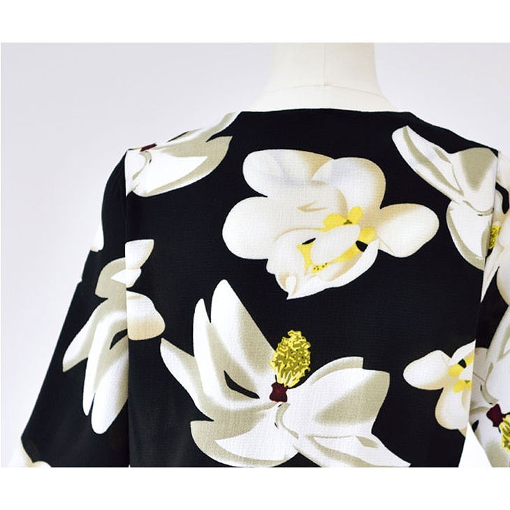 レディース　大きいサイズ　シフォン　Vネック　オールインワン　サロペット　ショートパンツ　トップス　ボトムス　人気　春物　夏物　女性　大人　カジュアル　フェミニン　おしゃれ　ファッション　ブラック　XL　XXL　XXXL　XXXXL　XXXXXL　サイズ　送料無料