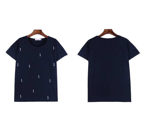 レディース　トップス　カットソー　Tシャツ　Vネック　半袖　刺繍　シンプル　ゆったり　カジュアル　大人可愛い　大きいサイズ　フェミニン　オフィス　デート　お出かけ　デイリー　ネイビー　ホワイト　送料無料