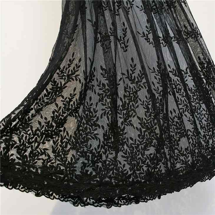 レディース　ワンピース　キャミソール　透け感　レース　トップス　人気　春物　夏物　女性　大人　カジュアル　キュート　可愛い　フェミニン　セクシー　おしゃれ　ファッション　ホワイト　ブラック　フリーサイズ　ワンサイズ　送料無料