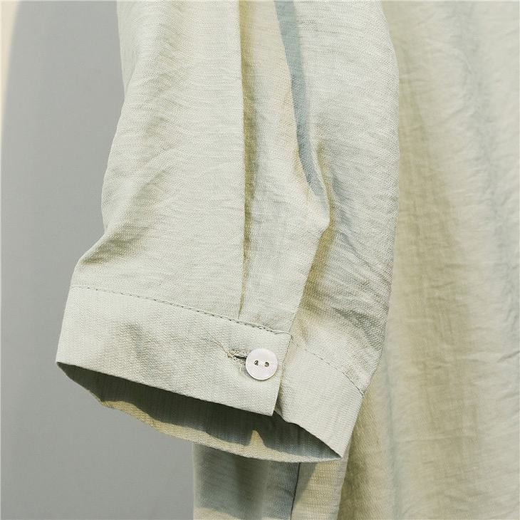 レディース　胸ポケット　刺繍　ブラウス　半袖　シャツ　ショートスリーブ　パフスリーブ　人気　春物　夏物　女性　大人　カジュアル　キュート　可愛い　フェミニン　おしゃれ　ファッション　グリーン　緑色　フリーサイズ　ワンサイズ　送料無料