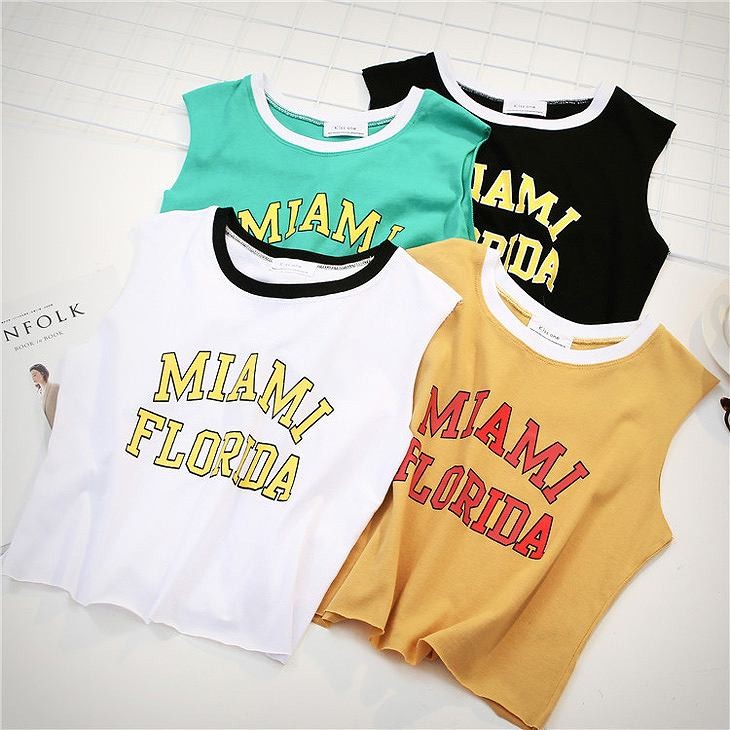 レディース　トップス　タンクトップ　ノースリーブ　カットソー　英字プリント　シンプル　カジュアル　春夏　フリーサイズ　大人可愛い　スポーツ　フェミニン　デート　お出かけ　デイリー　イエロー　グリーン　ホワイト　ブラック　送料無料