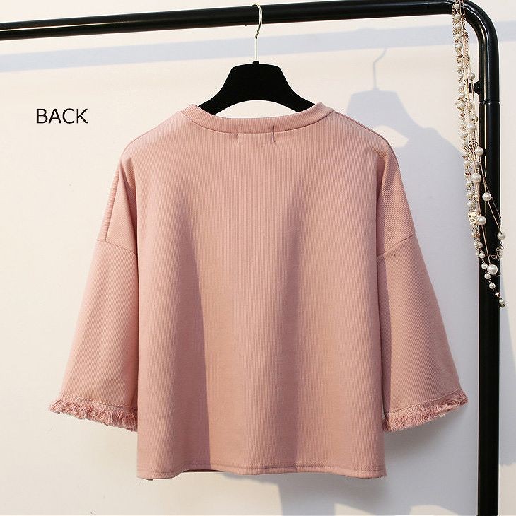レディース　トップス　Tシャツ　カットソー　ラウンドネック　半袖　綿　コットン　タッセル袖　フリンジ　ゆったり　カジュアル　大人可愛い　フェミニン　おしゃれ　デート　お出かけ　普段着　ブラック　ホワイト　ピンク　グリーン　送料無料