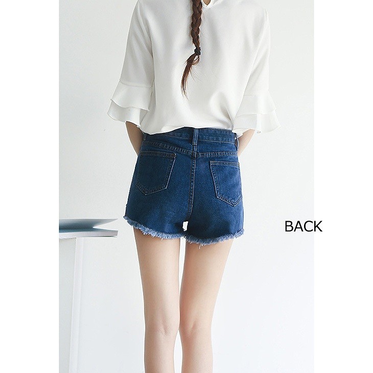レディース　ホットパンツ　ショートパンツ　ショーツ　デニム　ジーンズ　ジーパン　フレイドヘム　切りっぱなし　カットオフデニム　春　夏　カジュアル　女性　おしゃれ　可愛い　大人カジュアル　大きいサイズ　リゾート　ブルー　ホワイト　ライトブルー　送料無料