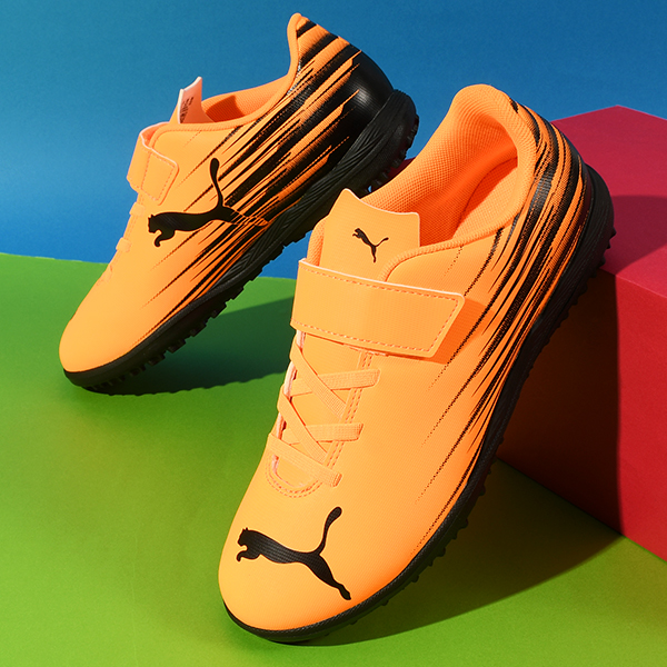 PUMA　トレーニングシューズ27センチ PUMA（プーマ） キッズ サッカー トレーニングシューズ アタッカント