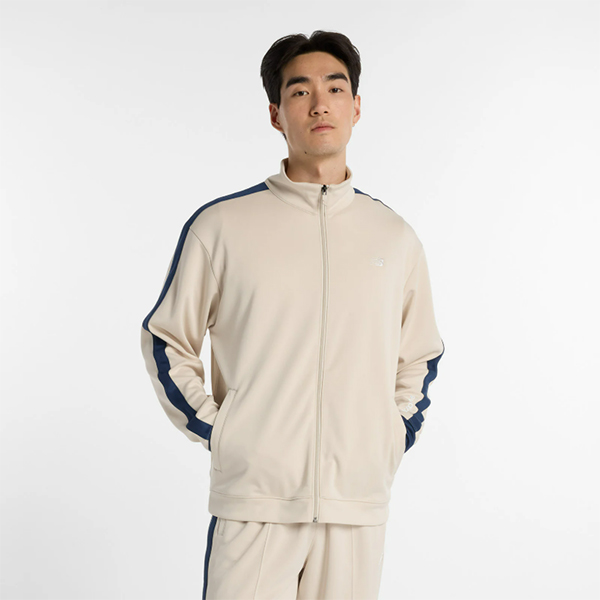 リバプール　　ニューバランス　ジャージジャケット New Balance - リバプール ジャージ 上着の通販 by ss shop