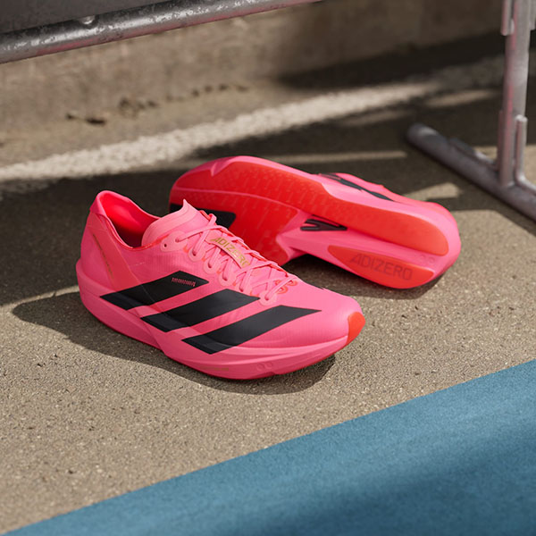 adidas（アディダス） 2026秋冬新色 メンズ 厚底 ランニングシューズ