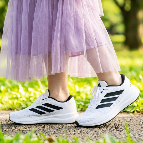 adidas（アディダス） 2026秋冬新作 キッズ レディース スニーカー