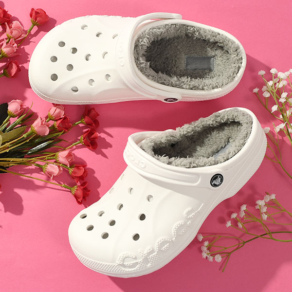 31%off もこもこ クロックス メンズ レディース サンダル CROCS バヤ ラインド クロッ...