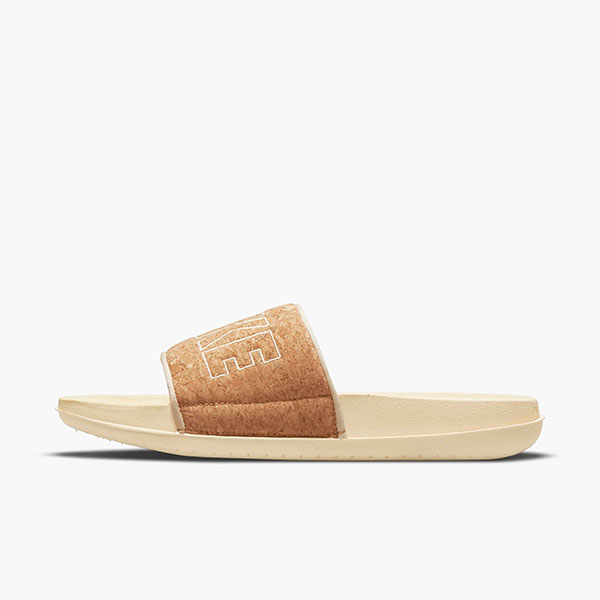 ナイキ スポーツサンダル レディース メンズ Nike オフコート スライド 定価の67 ｏｆｆ Se ベージュ シャワーサンダル コルク柄 ビーチ サンダル ビーサン 靴 サンダル シューズ