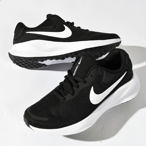 NIKE - NIKE ナイキ 半端丈スカート バックスリットファスナー