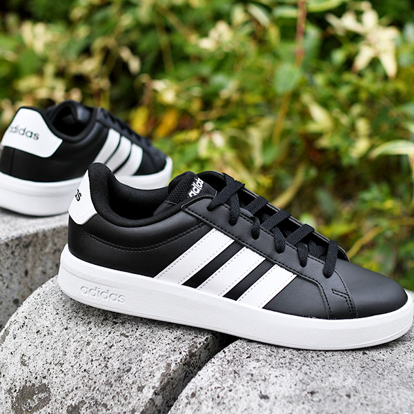 adidas（アディダス） 2026春夏新作 レディース スニーカー adidas