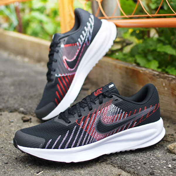 Nike ランニングシューズ 黒/赤 hm9594-1.jpg