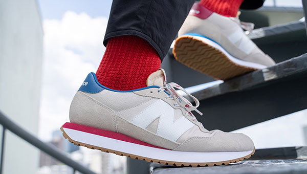 人気絶頂 日本限定 カジュアル シューズ 靴 21秋冬新作 エレファントsports Paypayモール店 通販 Paypayモ ニューバランス メンズ レディース スニーカー アシンメトリーカラー New Balance Ms237 ローカット 国産正規店 Vanderschooten Com