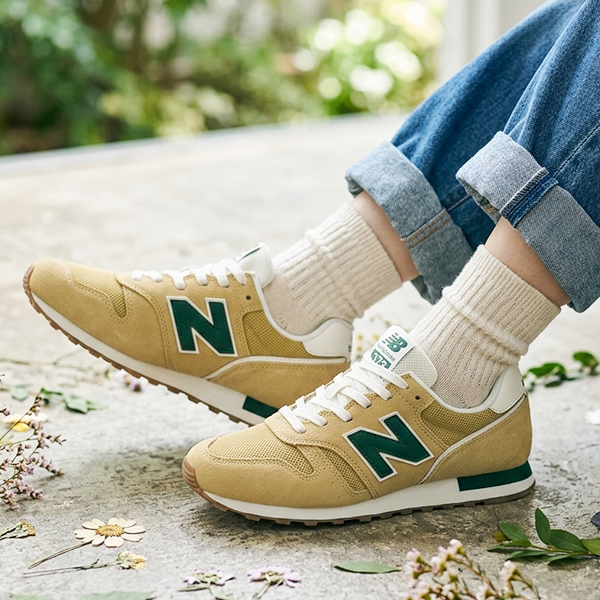 爆買 2026秋冬新色 当店NB売れ筋 NO,1 ニューバランス レディース スニーカー new balance  U373 W373 M373 ローカット シューズ 靴 ホワイト ブラック | New Balance | 05