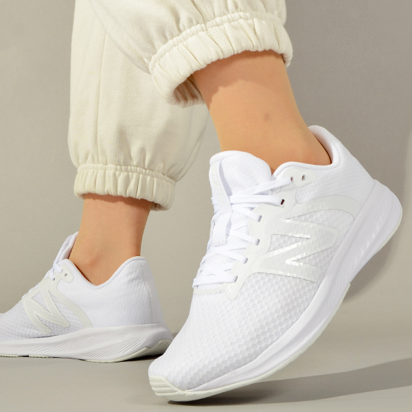 ブランド公式商品認証店 ニューバランス ランニングシューズ New Balance メンズ レディース 413 V2 スニーカー 軽量 靴