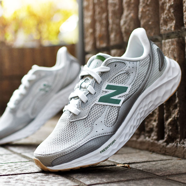 【未使用】New Balance Fresh Foam ランニングシューズ New Balance P最大12倍9/11限定 (取寄) ニューバランス