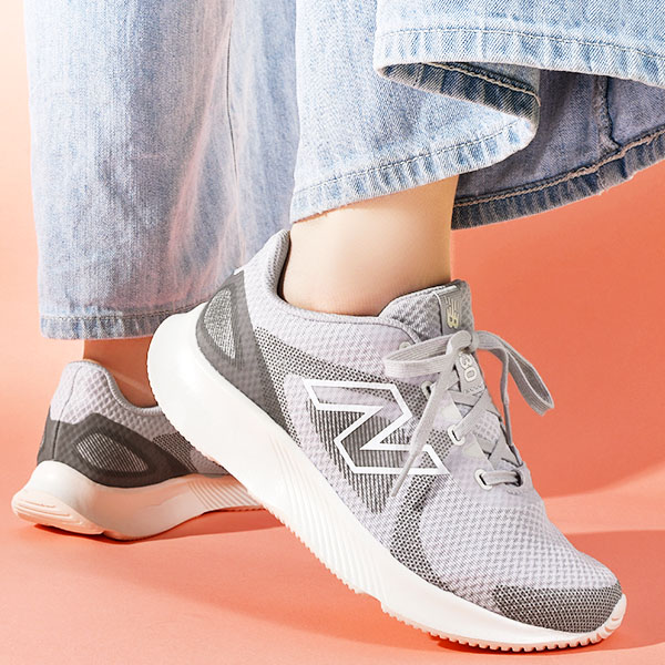 New Balance（ニューバランス） 選べる5カラー 幅広 スニーカー