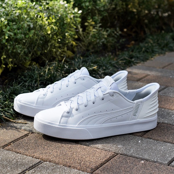 PUMA（プーマ） 35%off 立ったままスッと履ける メンズ レディース 