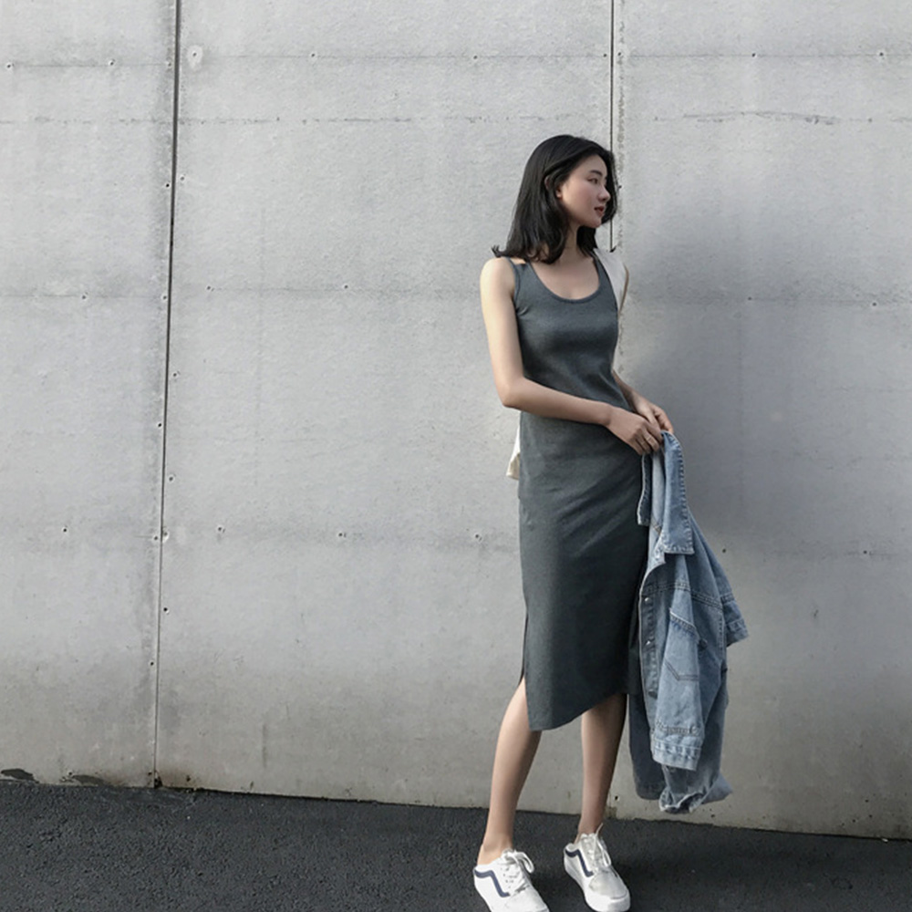【閉店セール 50％OFF】キャミワンピース 春 きれいめ レディース ワンピース ロング キャミワンピ シンプル 低身長 ロングワンピース  ダブルストラップ 華奢見せ タイト スリム ストレート 体型カバー 大人 上品 サイドファスナー バックスリット スリット | 