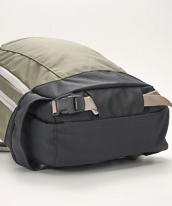 バックパック DAKINE ダカイン HELI PRO 20L リュック スノーボード