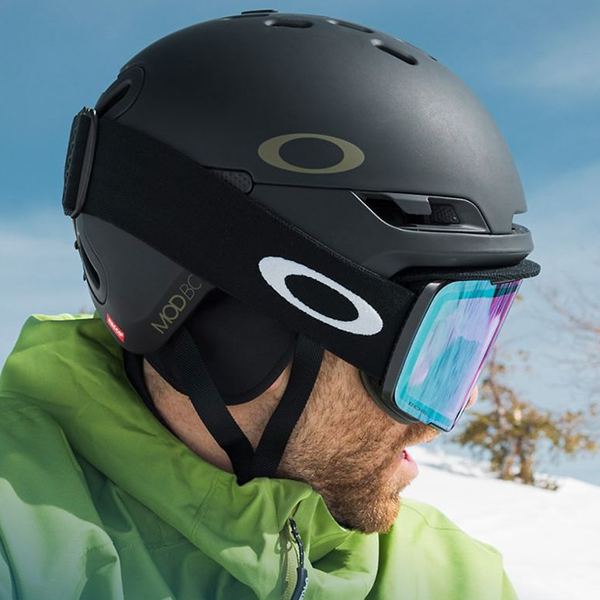 oakley-modbc-15.jpg