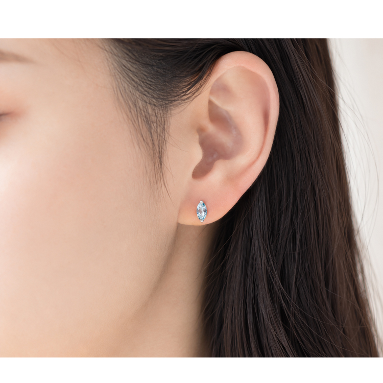 Pt900 ピアス アクアマリン 0.6ct 一粒 マーキスカット プラチナ900