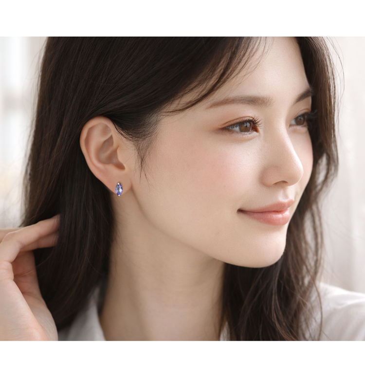 K18WG ピアス タンザナイト 1ct 一粒 マーキスカット 18金 ホワイト