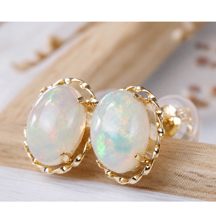 K18 ピアス オパール 0.90ct 一粒 18金 イエローゴールド 天然 金属