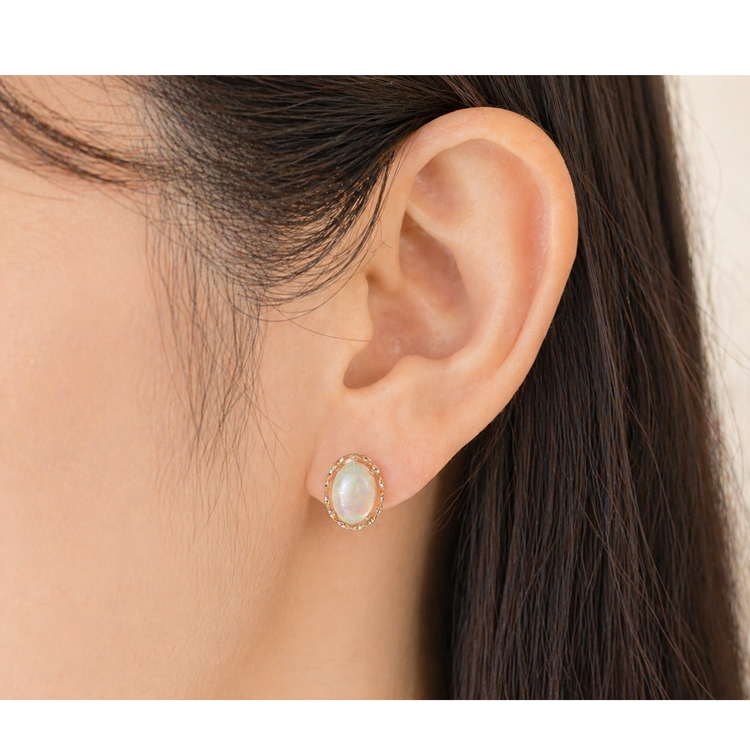 K18 ピアス オパール 0.90ct 一粒 18金 イエローゴールド 天然 金属