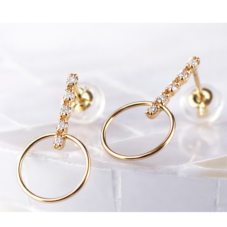 K18YG ピアス ダイヤモンド 0.1ct 18金 イエローゴールド スタッドピアス 天然石 レディース ギフト 誕生日 記念日 プレゼント ダイアモンド メレダイヤ お祝いの画像