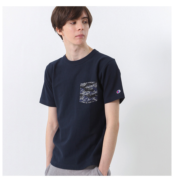 Champion（チャンピオン） ポケット Tシャツ 迷彩 リバースウィーブ