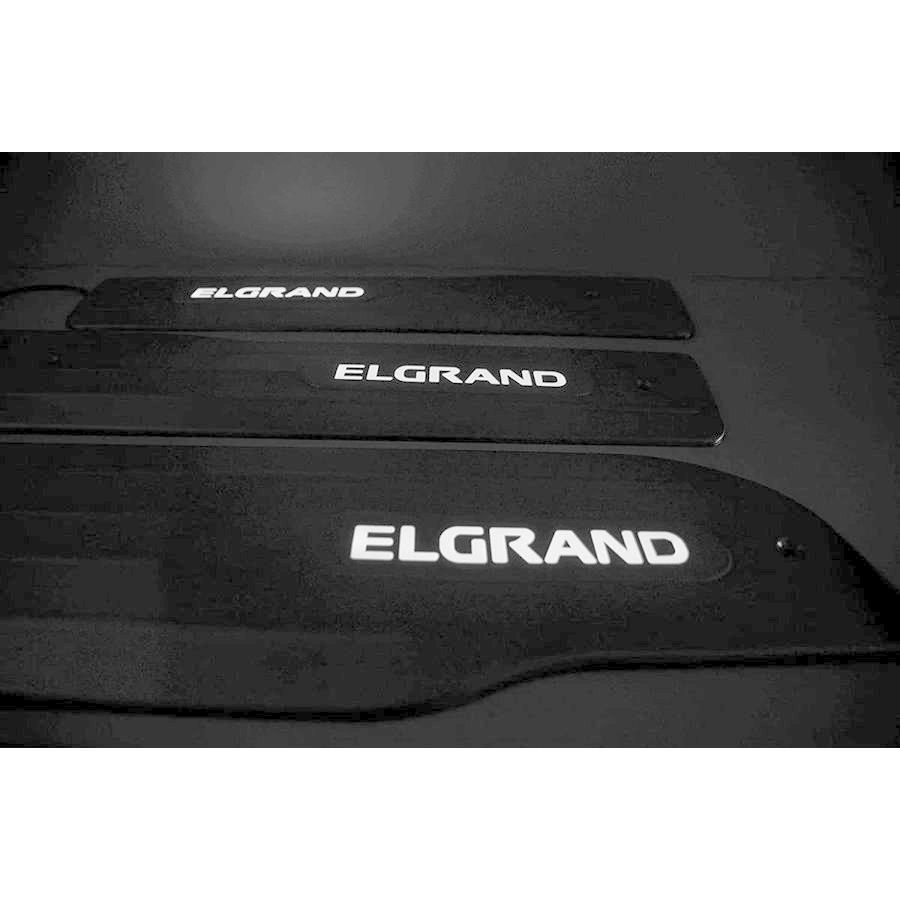 ELGRAND（エルグランド）E52系日産　 LEDドアスカッフプレート ステンレス製　白/青発光2色選択可能　高品質　4枚セット　保護ガード｜endlessjapan-store｜02