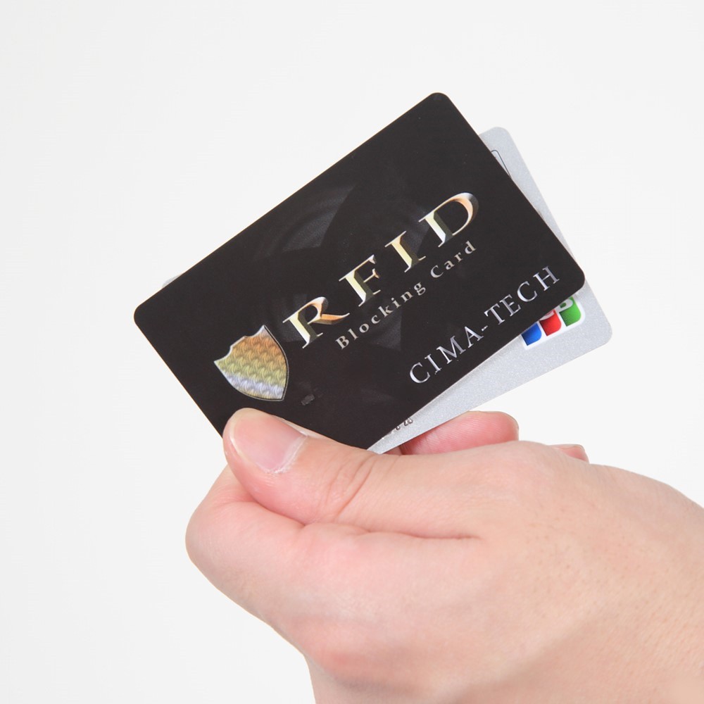 【送料無料】海外旅行用品 防犯 スキミング防止カード RFID カード クレジットカード情報スリから保護する（ブラック グロス（光沢））