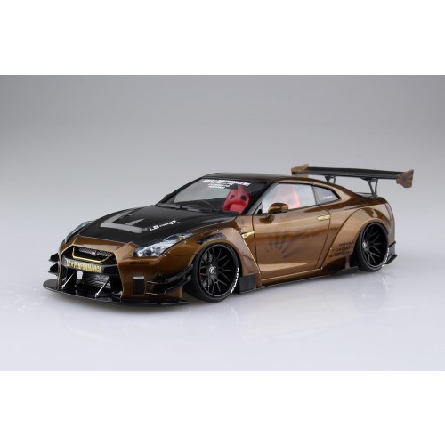 アオシマ LB☆ワークス R35 GT-R type 2 Ver.1 1／24 【リバティー