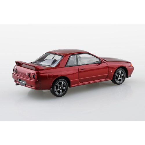 アオシマ ニッサン R32 スカイラインGT-R(レッドパール) 1／32