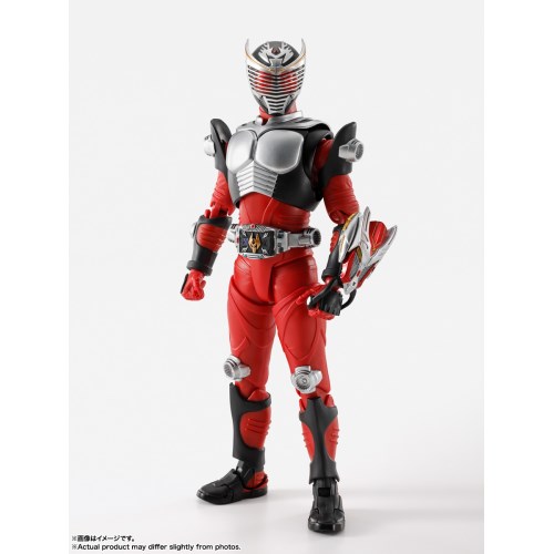 S.H.Figuarts(真骨彫製法) 仮面ライダー龍騎 (塗装済み可動フィギュア
