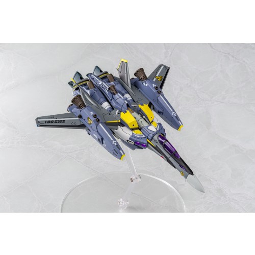 V.F.G. 『マクロスF』 VF-25S スーパーメサイア 【MC-18】 (プラモデル