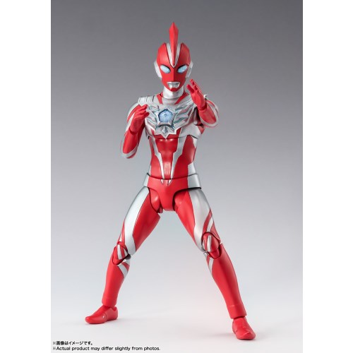 S.H.Figuarts ウルトラマンオメガ (塗装済み可動フィギュア